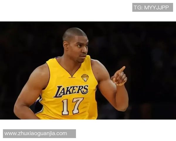 福布莱、弗朗茨、法比奥：聚焦足球场上的F字母传奇球星与辉煌时刻